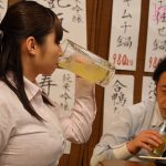 泥酔してヘラヘラした新人巨乳OLと上司がホテルのミスに装った相部屋で出勤直前までひたすらハメ狂い 水原みその